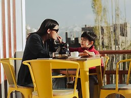 Crown Himalaya Hotel