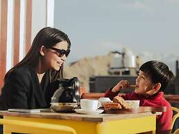 Crown Himalaya Hotel