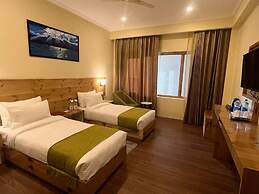 Crown Himalaya Hotel