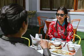 Crown Himalaya Hotel