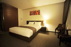 Yongin Central CO'OP Hotel