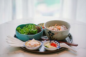 Ha Long Bay A La Carte Apartment By The O Residence