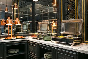 The Secret HaLong Hotel