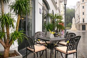 The Secret HaLong Hotel