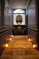 The Secret HaLong Hotel