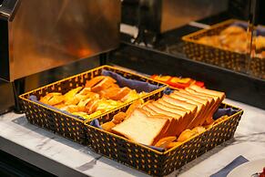 The Secret HaLong Hotel