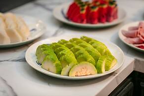 The Secret HaLong Hotel