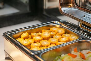 The Secret HaLong Hotel