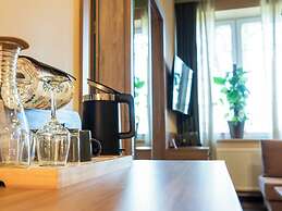 Mariensztat 8 Apartments