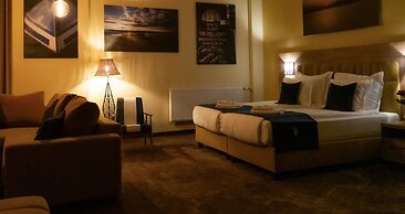 Mariensztat 8 Apartments