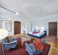 Engelwirt Hotel & Apartments