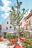 Engelwirt Hotel & Apartments