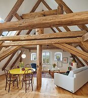 Engelwirt Hotel & Apartments