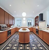 Engelwirt Hotel & Apartments