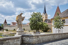 Engelwirt Hotel & Apartments