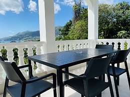 Oceanic View Apartments