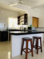 Oceanic View Apartments