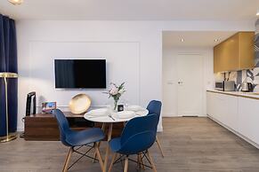 Elegant Apartment in Cracow by Renters