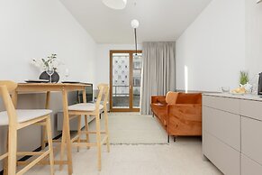 Arsenal Apartment City Center by Renters