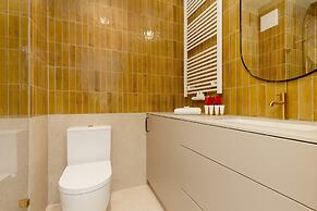 Arsenal Apartment City Center by Renters