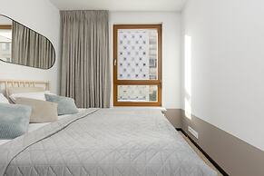 Arsenal Apartment City Center by Renters