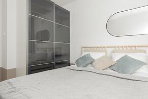 Arsenal Apartment City Center by Renters