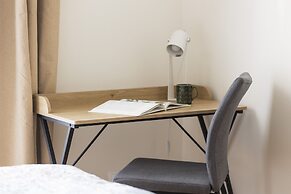 Apartment Mochnackiego Warsaw by Renters