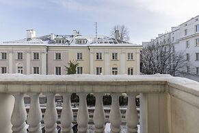Apartment Mochnackiego Warsaw by Renters