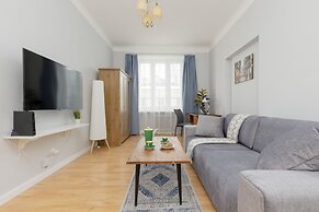 Apartment Mochnackiego Warsaw by Renters