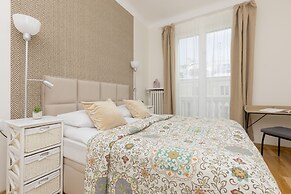 Apartment Mochnackiego Warsaw by Renters