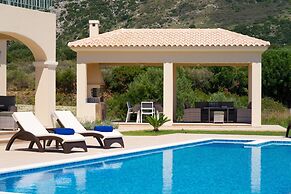 Villa Aglaia in Mavrata