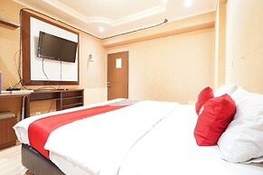 OYO 93545 Gateway Cicadas Apartment By Barbie Homestay