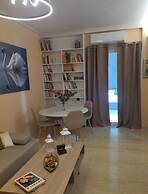 Swan Paradise Glyfada Apartment