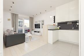 Subtle Colors Apartment by Renters