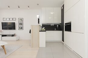 Subtle Colors Apartment by Renters