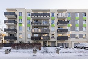 Subtle Colors Apartment by Renters
