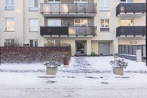 Subtle Colors Apartment by Renters