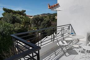 Sounio Golden View Villas