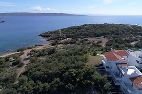 Sounio Golden View Villas
