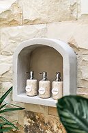 Shanti Boutique Retreat