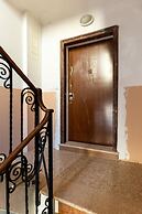 White Daisy Apartment by Wonderful Italy