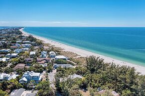 Anna Maria Island Surfside Bungalow
