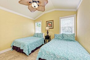 Anna Maria Island Surfside Bungalow
