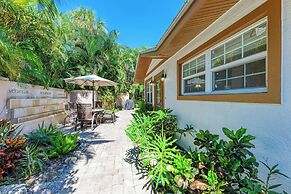 Anna Maria Island Surfside Bungalow
