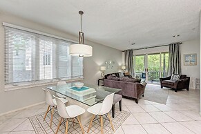 Longboat Key Cedars Beach House-pet Friendly-2 Minute To The Beach