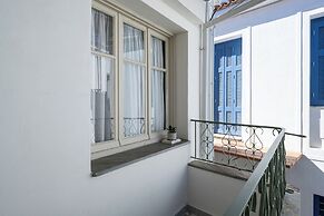 Capella Skiathos Residences