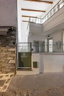 Capella Skiathos Residences