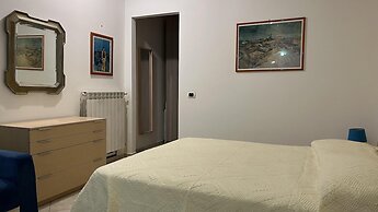 Casa Van Gogh 4 pax in Ceccano