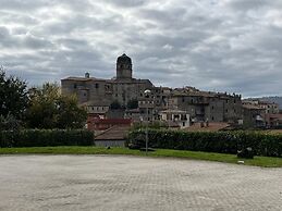 Preta Nera Ducasse in Giuliano di Roma