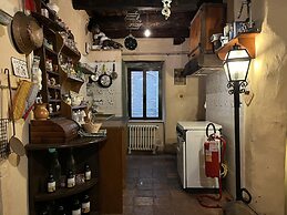 Preta Nera Goldoni in Giuliano di Roma